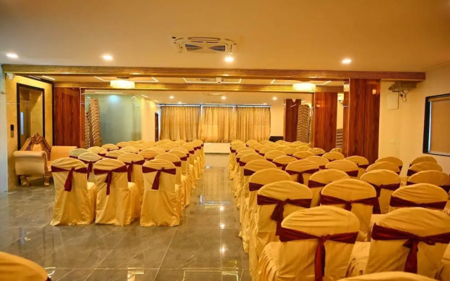 Sharan'S Inn Sutes & Banquets