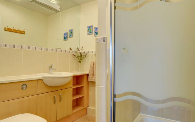 Flat 28 Clifton Court Croyde