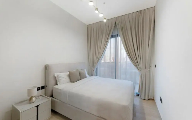 Elegant 1BR Stay in Binghatti Heights