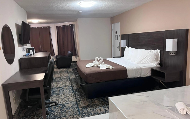 Falls Lodge and Suites