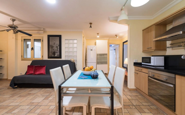 MCD Carlos Family House