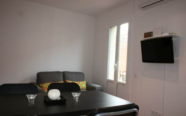 Avenida Apartments Torrent