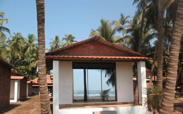 Om Shanti Beach Resort