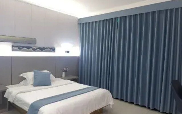 Shanwei Homeland Hotel (Xinli City Plaza)