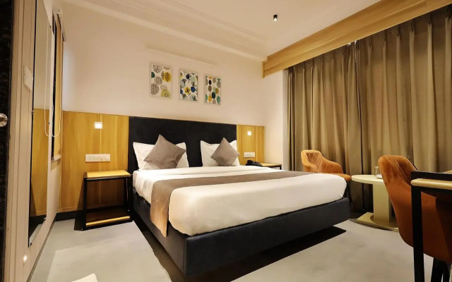 Hotel Sparkle Inn