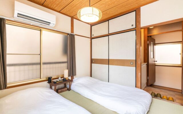 ZAITO Tokyo Oshiage Economy Inn