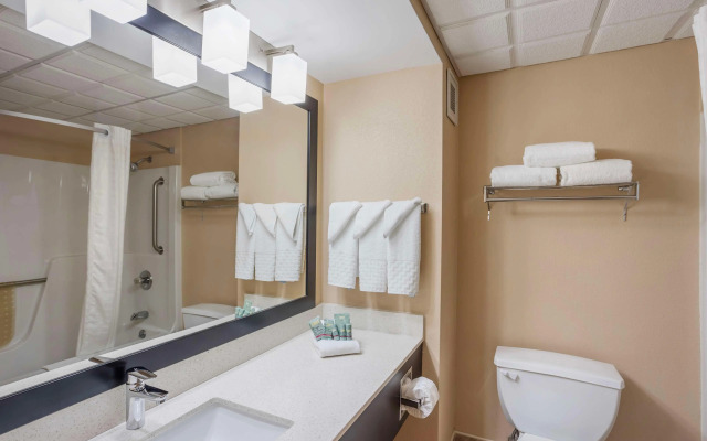 Best Western Inn At Blakeslee-pocono