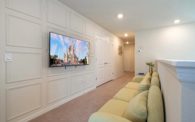 7392 Luxury Family Home 5BD Near Disney