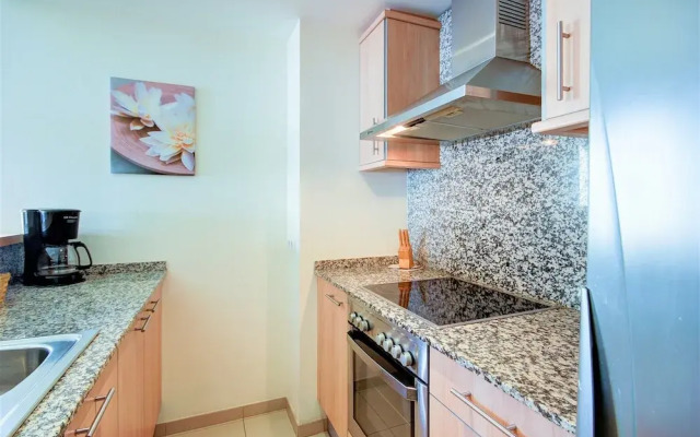 Beachfront Apartment in Roses