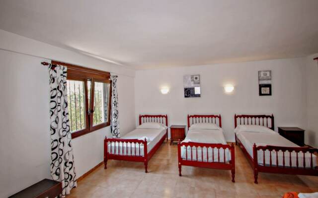 Flandes - traditionally furnished detached villa with peaceful surroundings in Benissa
