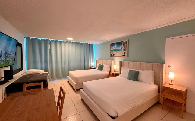 SeaStays Apartments
