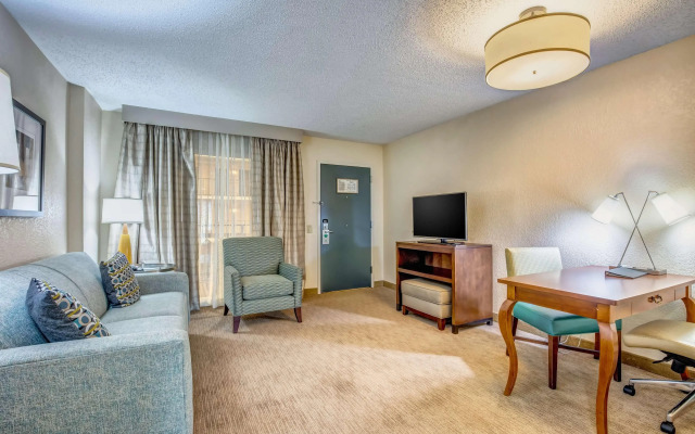 Embassy Suites by Hilton Memphis East Germantown Area