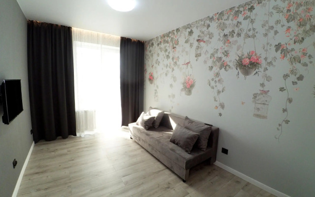Apartment on Dementieva street 20