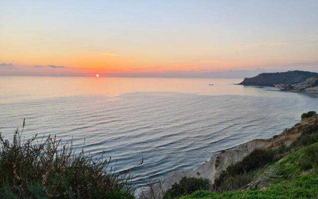 Scala dei Turchi Beach house