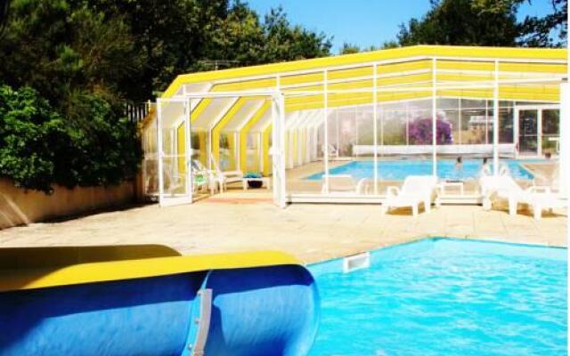 Camping Aux 2 Chênes