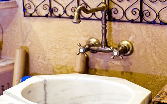 Fa Mille Maison Bleue