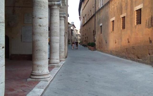 L'apparita Camere