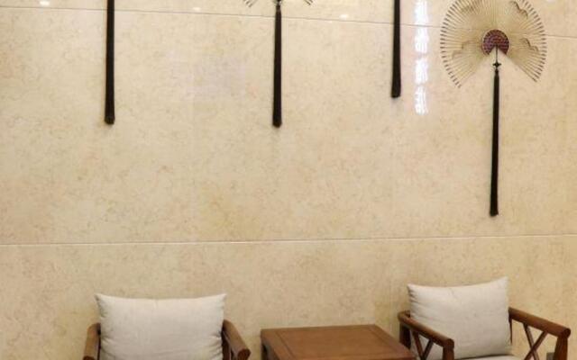 Kangyi Hotel Shenzhen (Longhua Foxconn)