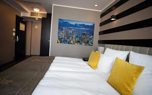 Skyline Hotel