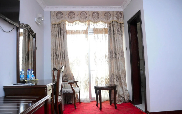 Ras Amba Hotel