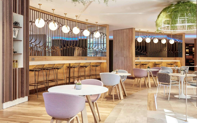 Novotel London Heathrow Airport T1 T2 and T3