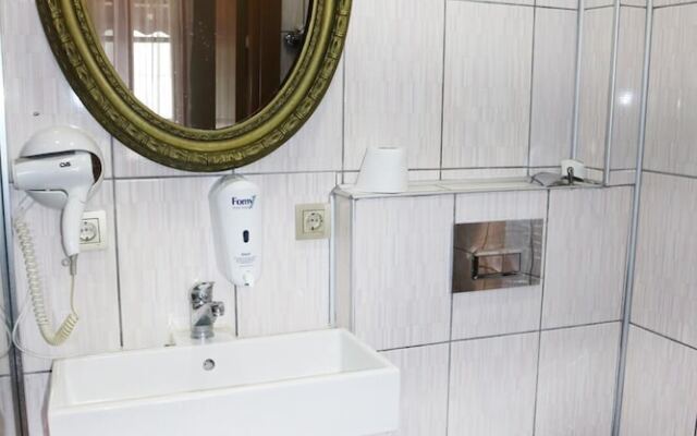 Grand Onur Hotel Şi̇şli̇