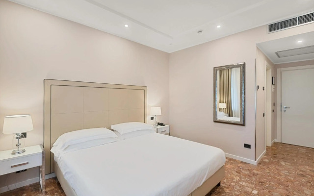 Hotel Excelsior