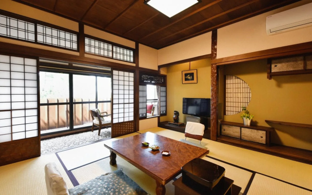 Hamachiyokan