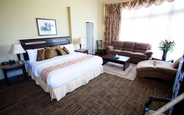 Days Inn by Wyndham Surrey Hotel