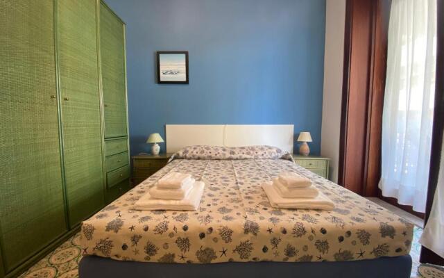 ESPLANADE SEA SIDE - bicamere, 2 terrazzi, garage a richiesta