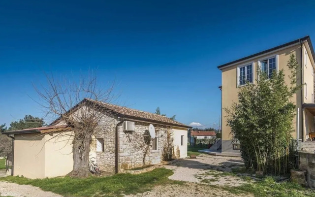 Apartments & Rooms Buoni Amici