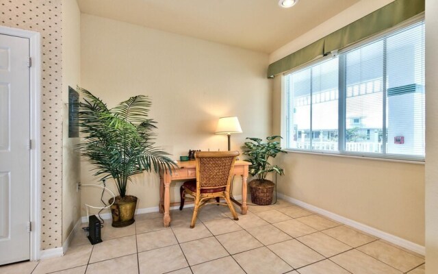 Casabella Golf 2 Bedroom Home by NFVH