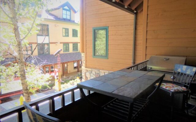 Arapahoe Lodge 1 Bed 2 Bath