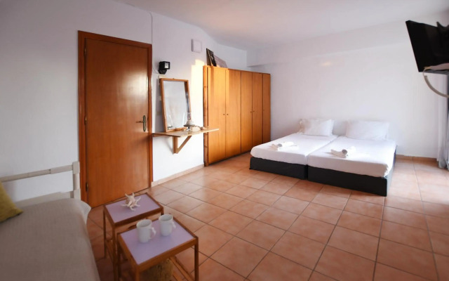 Marnin Apartments