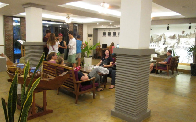 Double Leaf Boutique Hotel