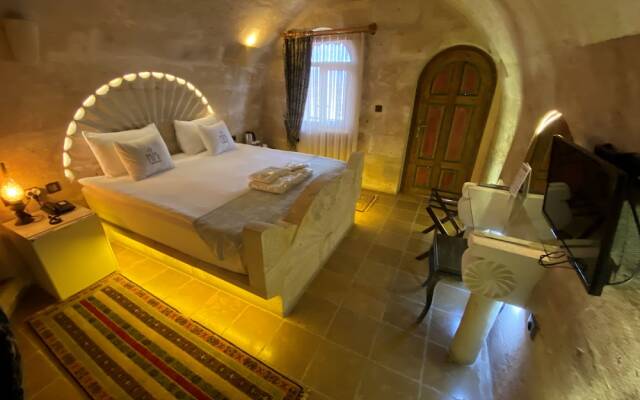 Ask-i Derun Hotel