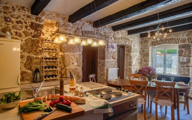 House Villa Kiry