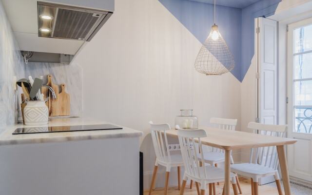 Boutique Rentals Flores Exclusive Charm