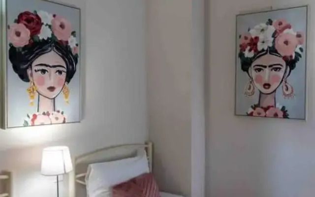 Petralona Amazing 2 bd Flat