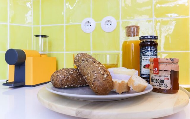 Downtown Santa Justa by Homing