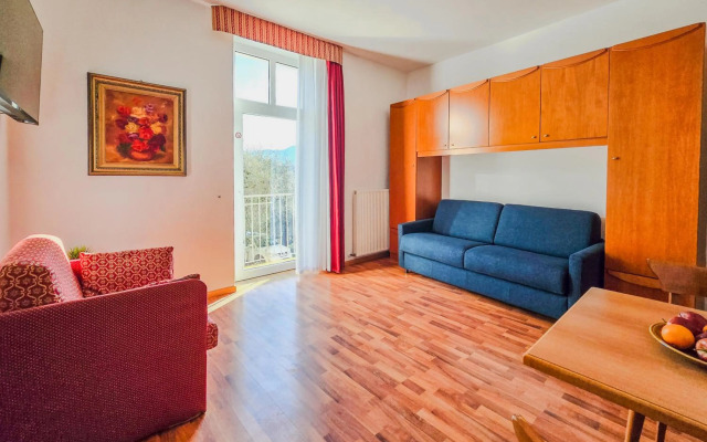 Aparthotel Englovacanze