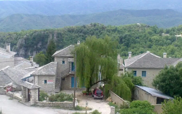 Hotel Ladias