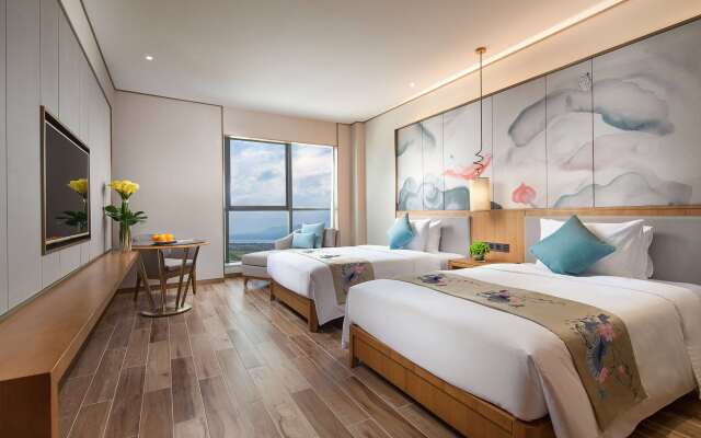 Ramada Plaza Fuxian Lake