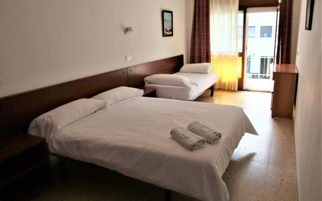 Hostel Costa Brava