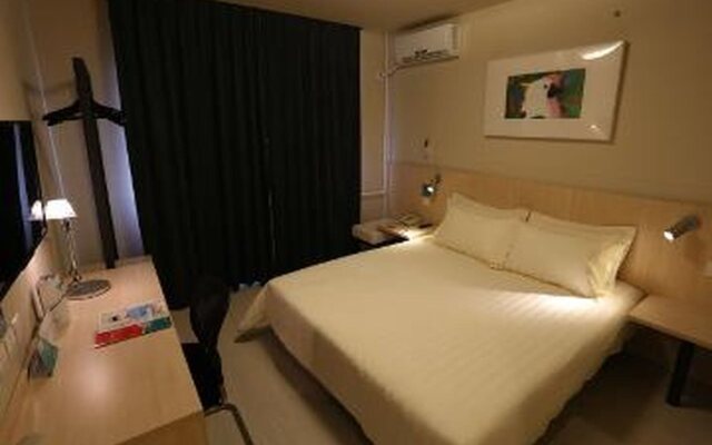 Jinjiang Inn Beijing Shangdi Technology Park