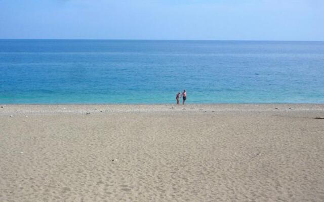Seafront Apartments Gardenhouse
