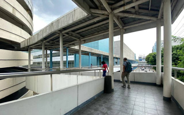 2-Bedroom QC SM North EDSA Condo Pool