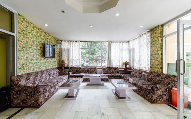 Oyo 1428 Hotel Sitara International