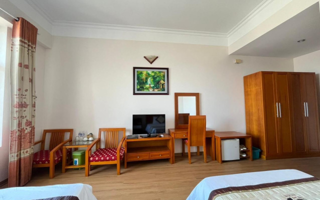 Huu Nghi Hotel Quang Tri – Guest Rooms – Dong Ha