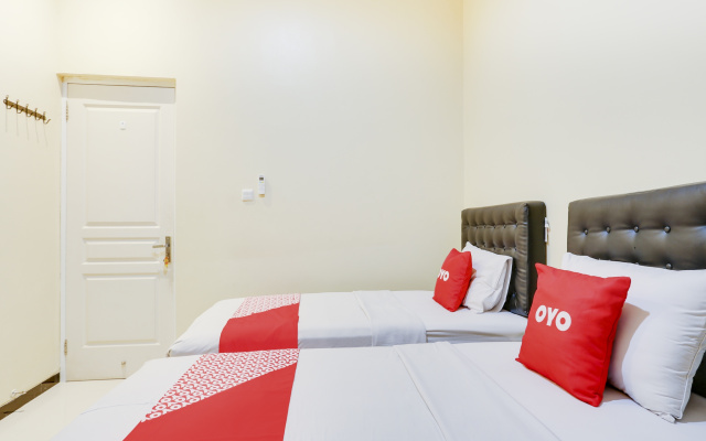 OYO 3971 Griya Loka Syariah 1 Sampangan – Guest Rooms – Semarang